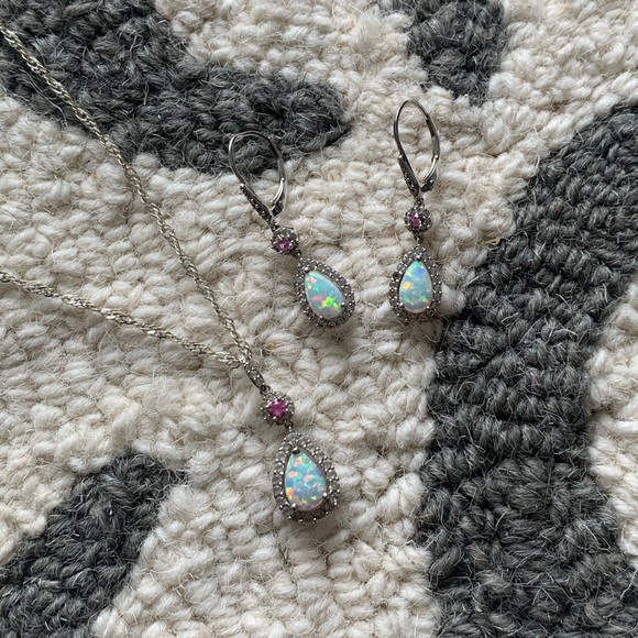 Sterling Silver Opal & Turmaline Necklace & Earring Set - Picture 2 of 8